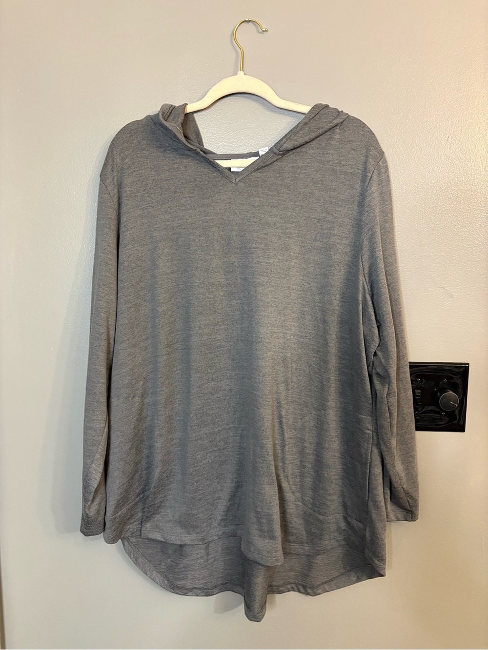 Denim & Co Active Women's Gray Hooded Long-Sleeve Top size 2x QVC